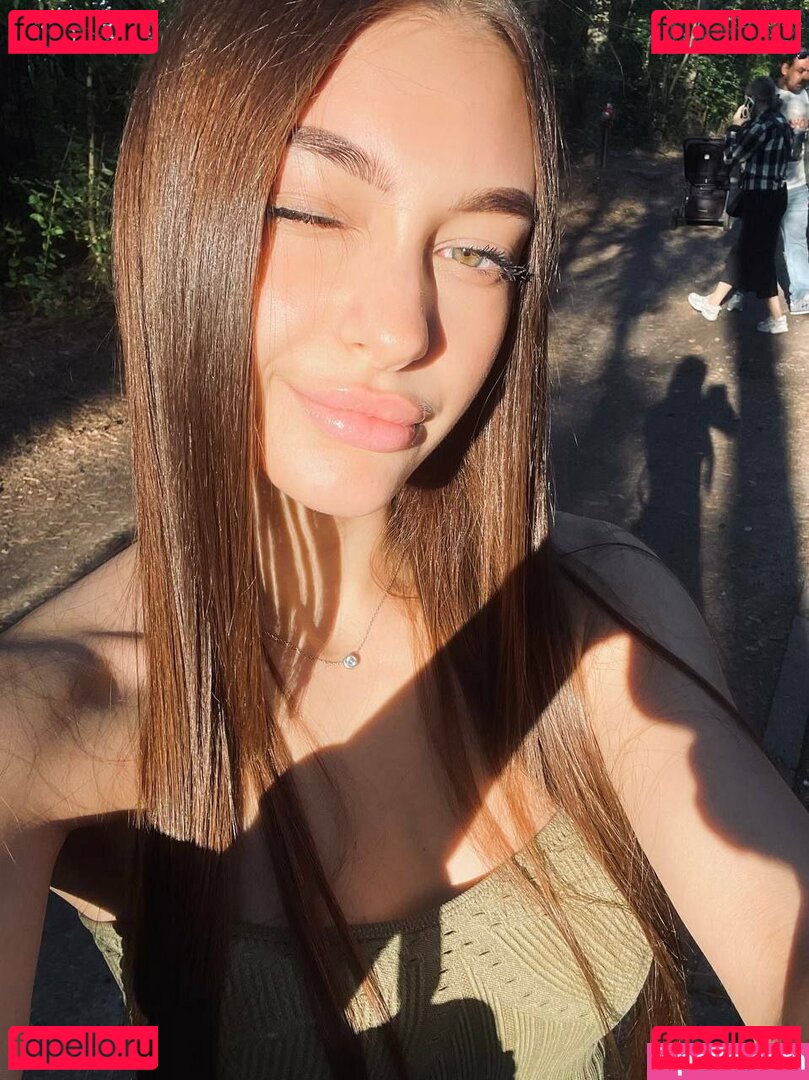 innocent.mila Nude Onlyfans Photo 30