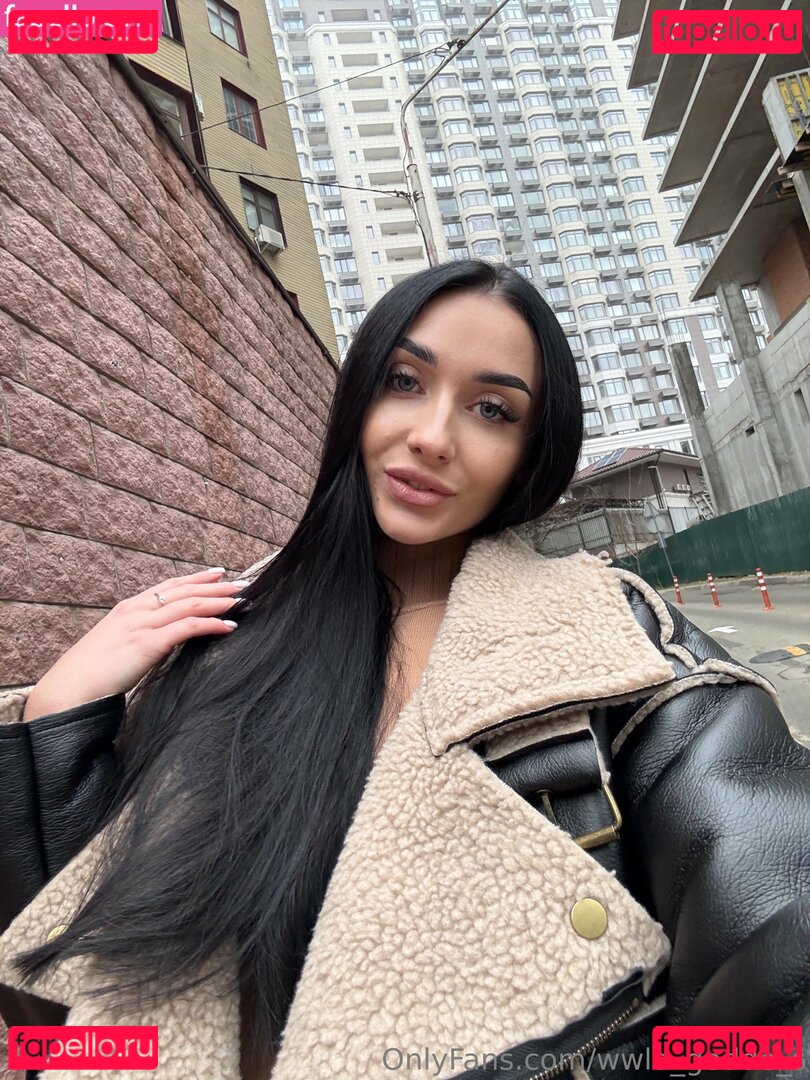 thedopegoddess / wwld_godde_s Onlyfans Photo Gallery 