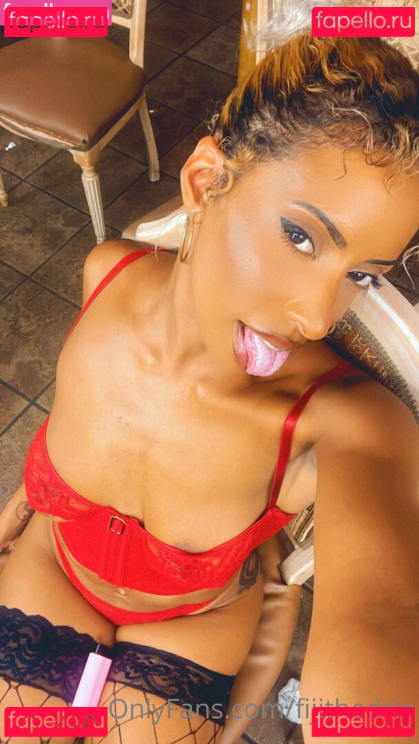 fijithedrip Onlyfans Photo Gallery 