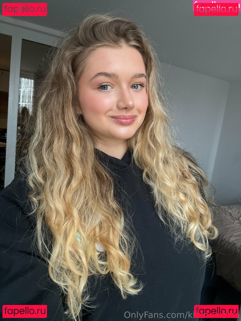 rinaraye Onlyfans Photo Gallery 