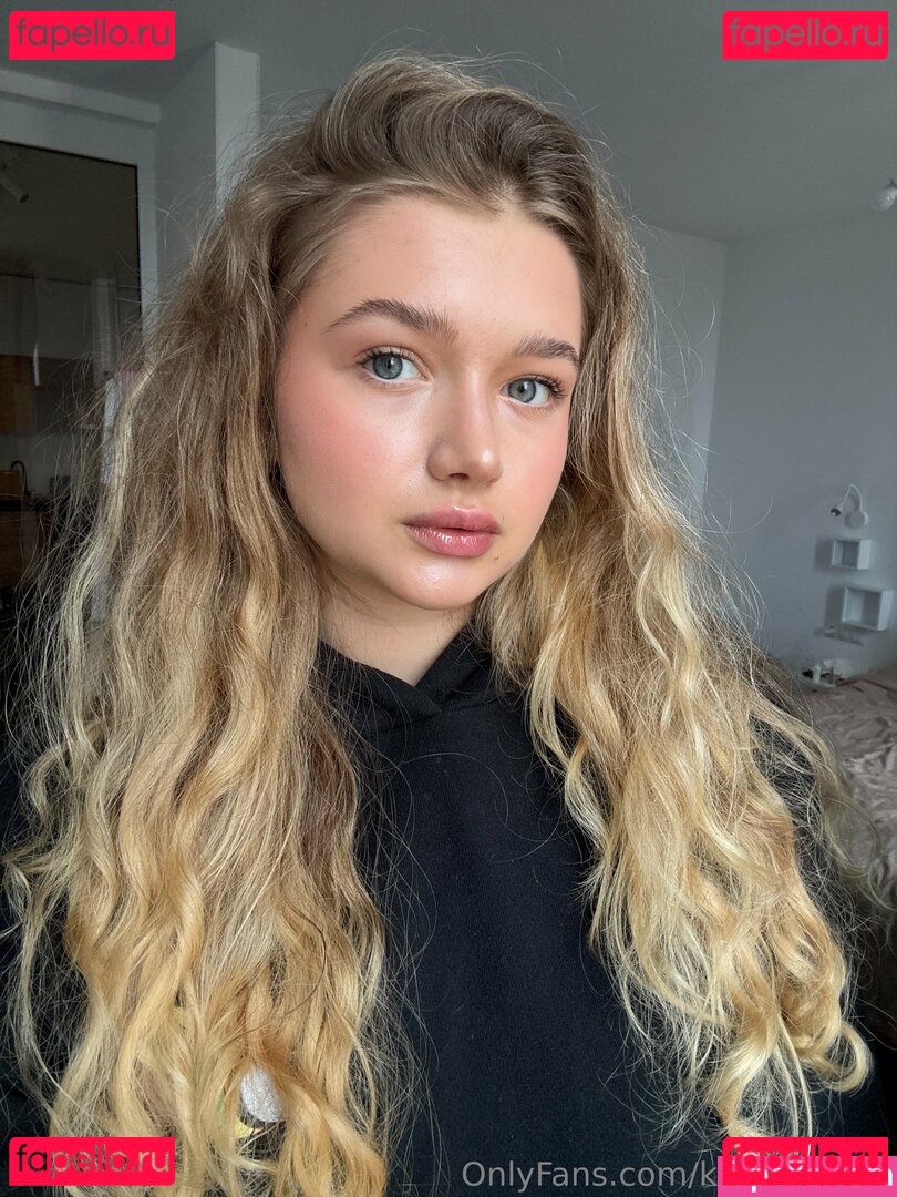 rinaraye Onlyfans Photo Gallery 