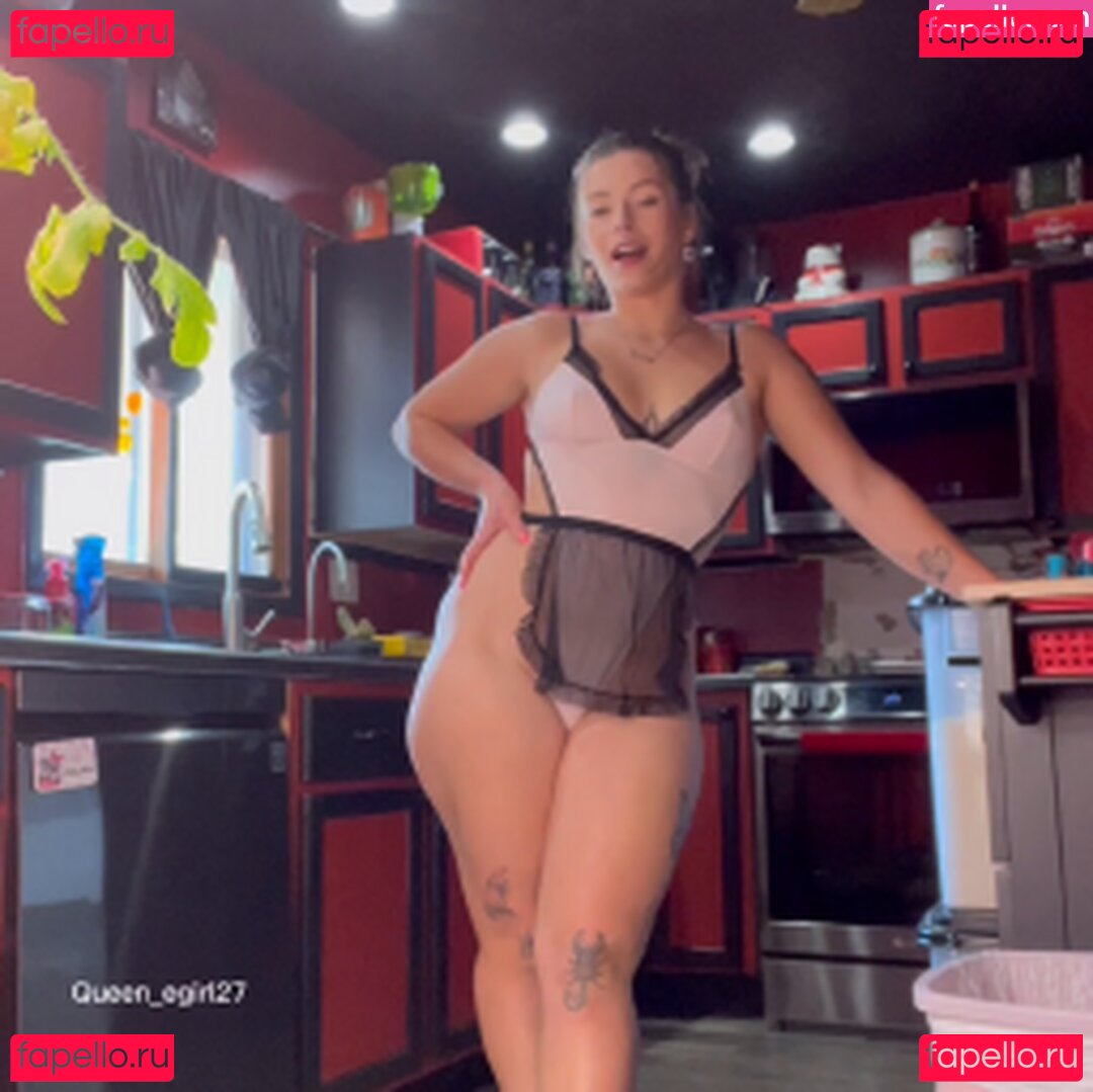 Queen_D / queen_d.official / queen_egirl27 Onlyfans Photo Gallery 