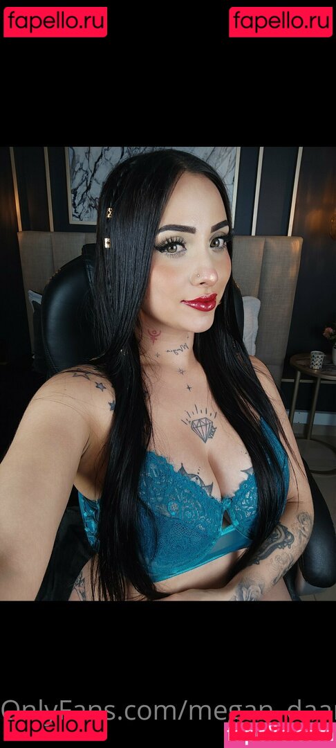 megandarkfree / meganfreeman00 Onlyfans Photo Gallery 