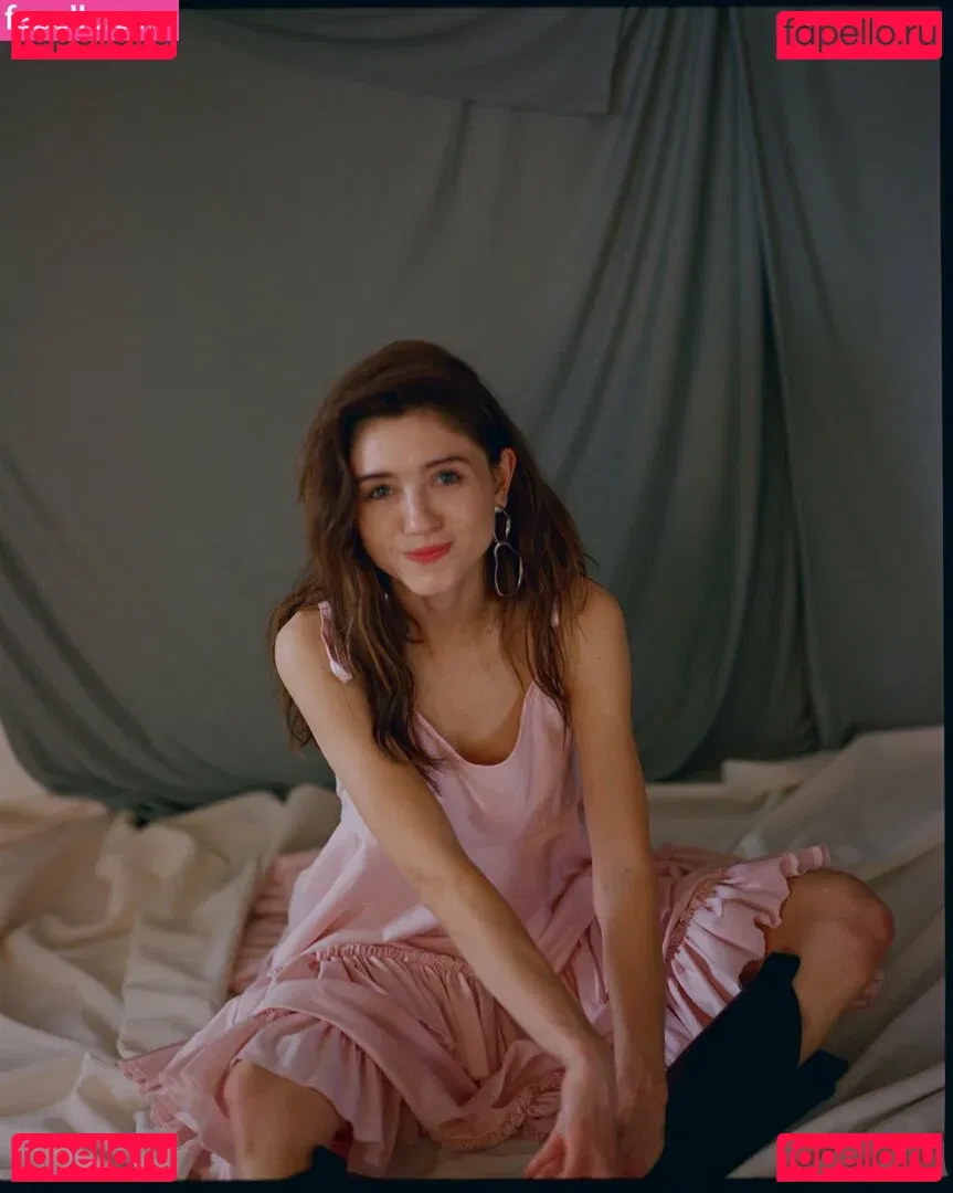 Natalia Dyer Onlyfans Photo Gallery 