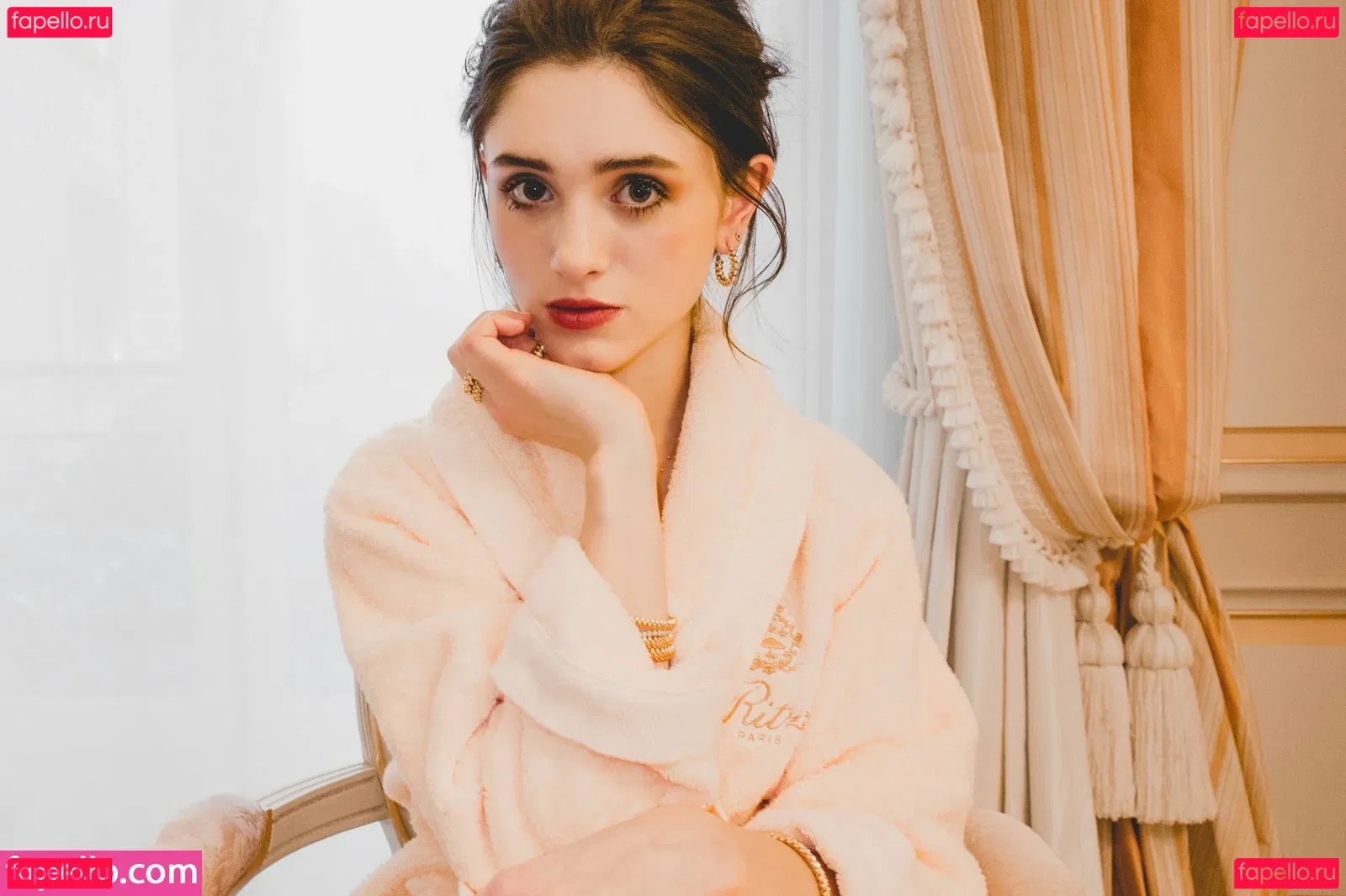 Natalia Dyer Onlyfans Photo Gallery 