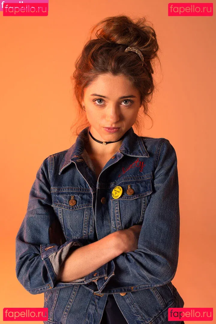 Natalia Dyer Onlyfans Photo Gallery 