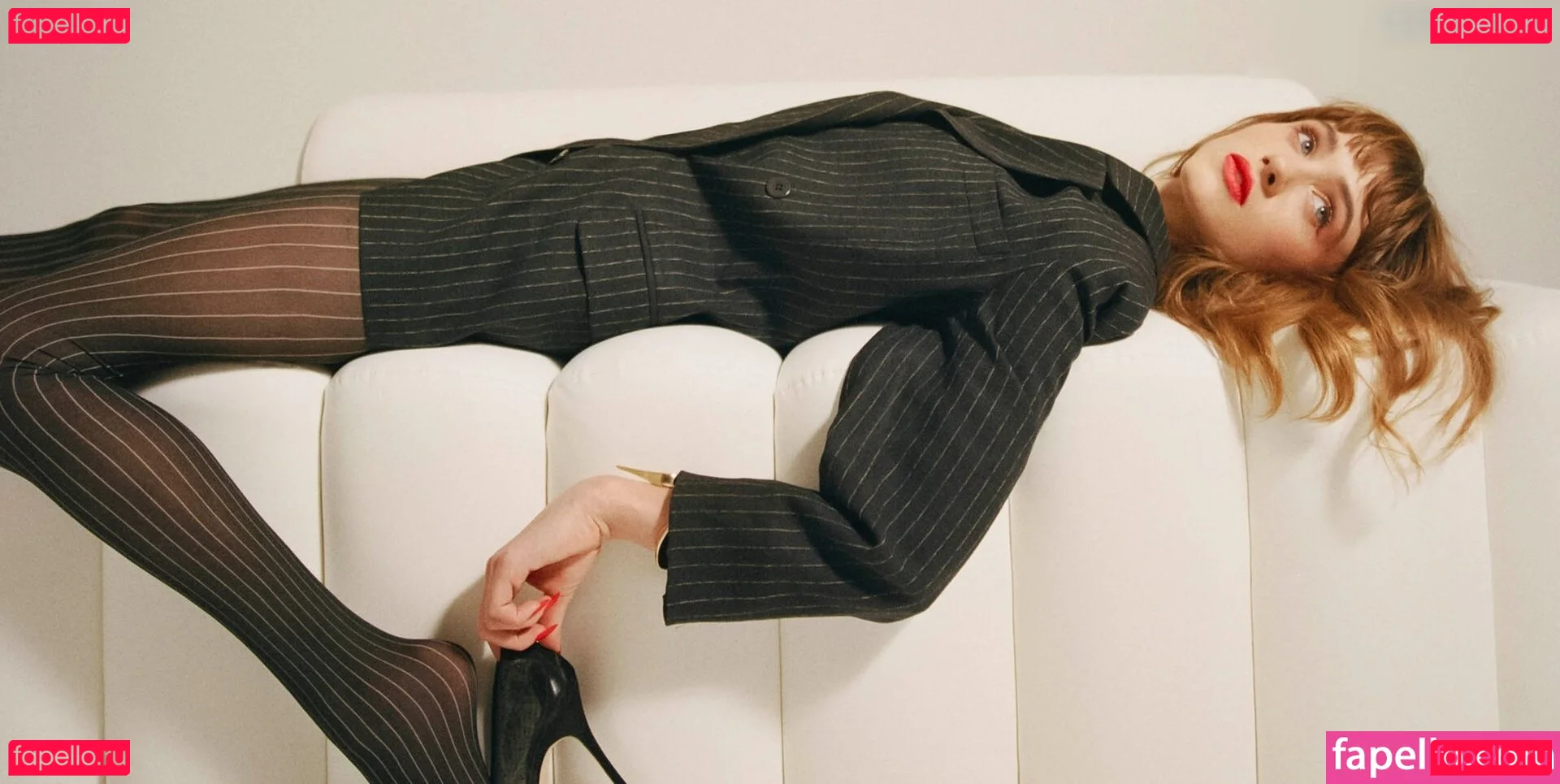 Natalia Dyer Onlyfans Photo Gallery 