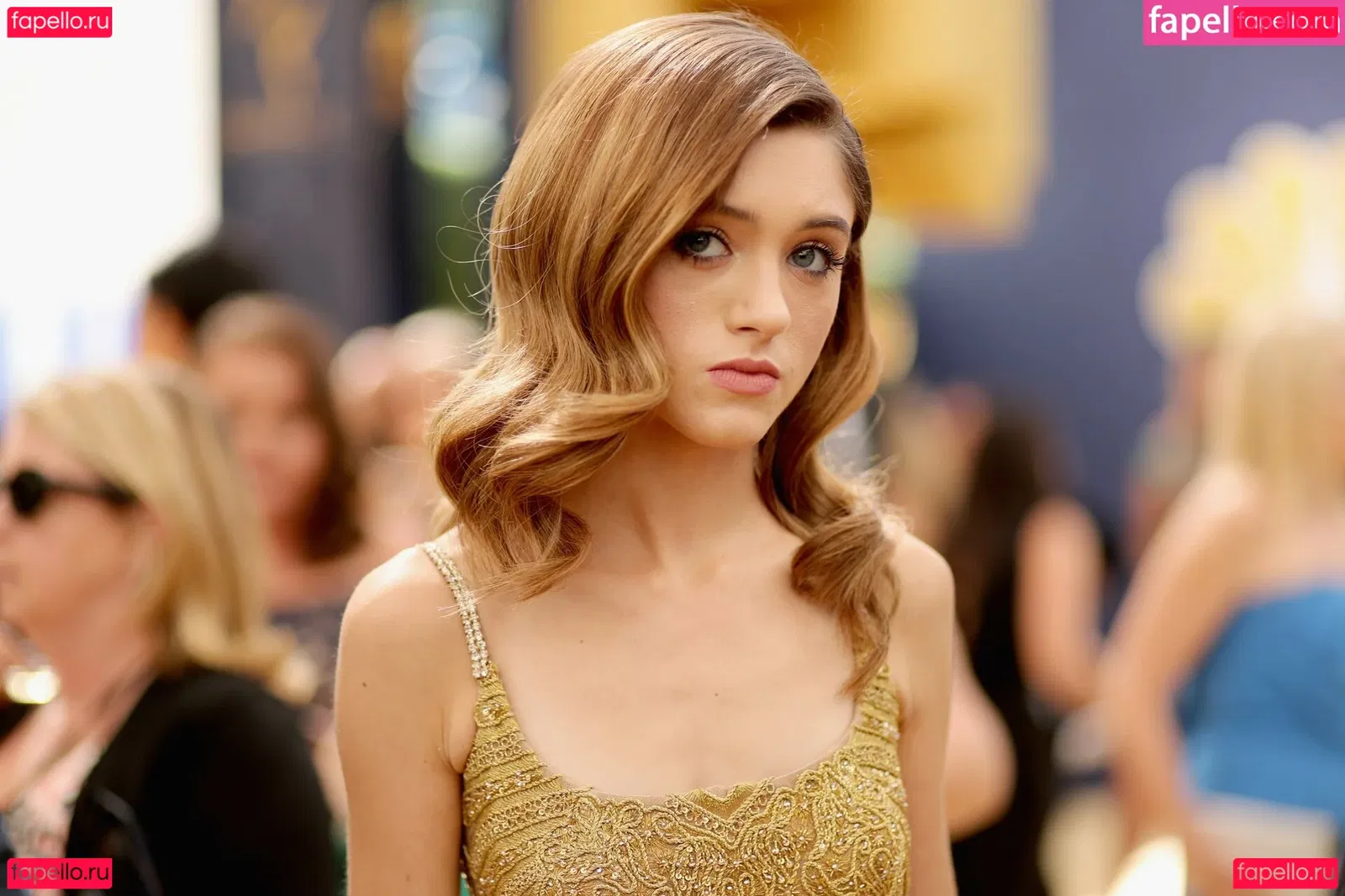 Natalia Dyer Onlyfans Photo Gallery 