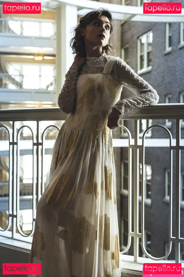 Natalia Dyer Onlyfans Photo Gallery 