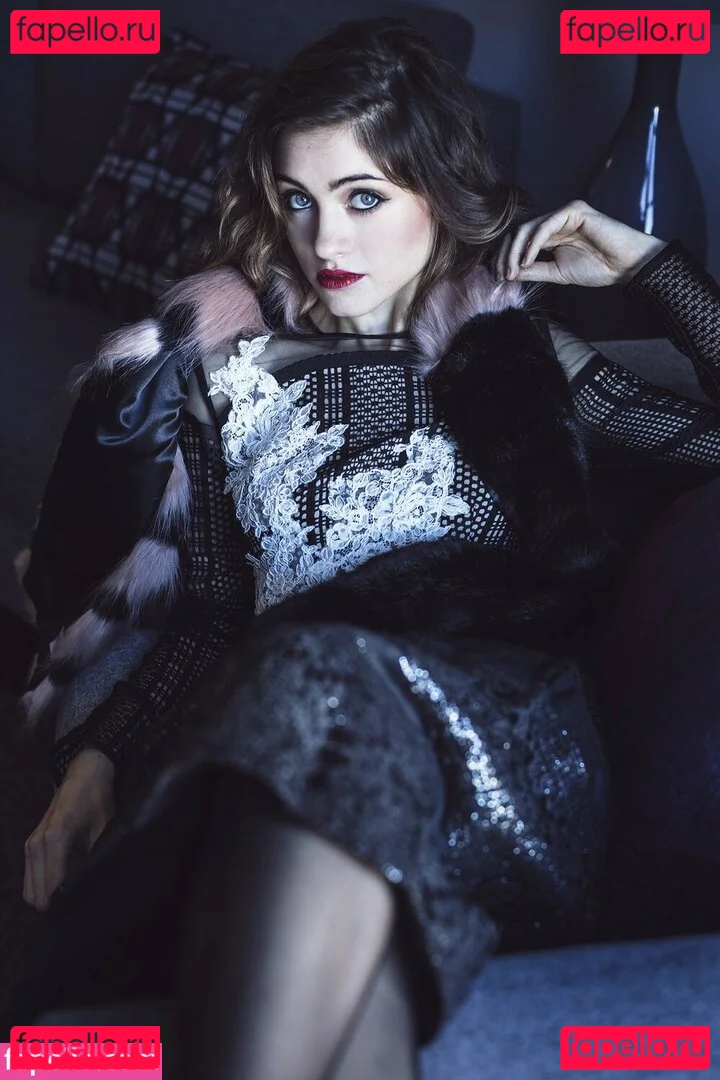 Natalia Dyer Onlyfans Photo Gallery 