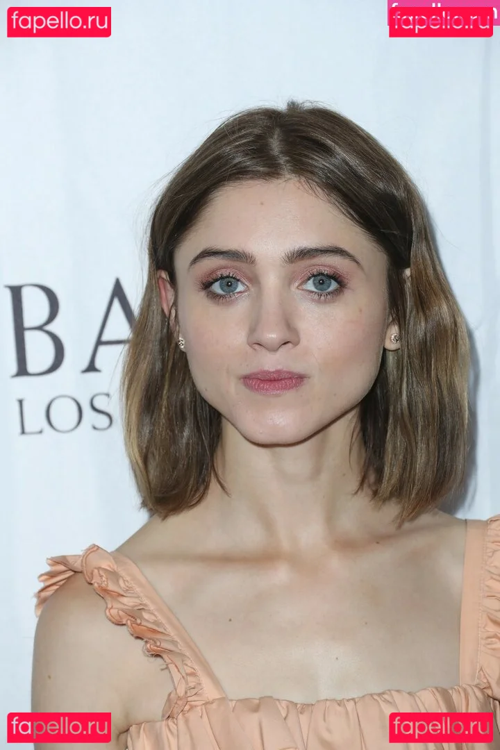 Natalia Dyer Onlyfans Photo Gallery 
