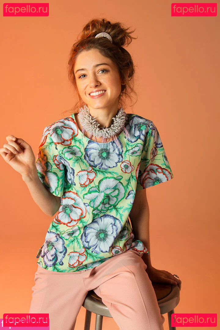 Natalia Dyer Onlyfans Photo Gallery 