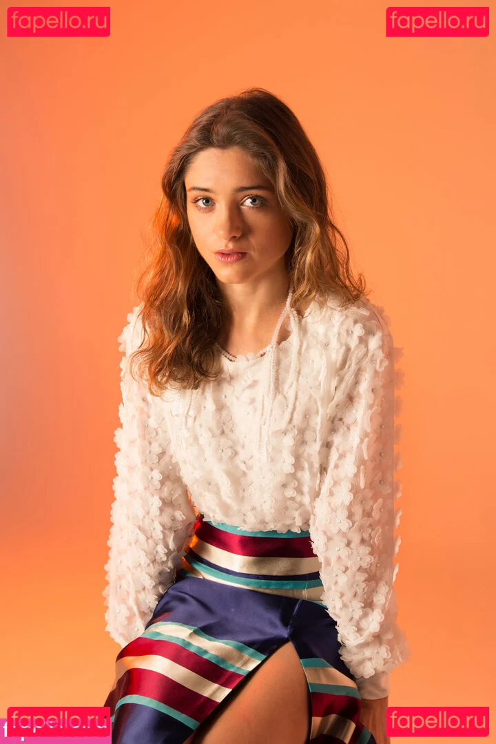 Natalia Dyer Onlyfans Photo Gallery 