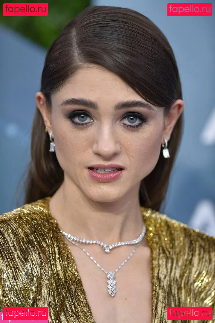 Natalia Dyer Onlyfans Photo Gallery 