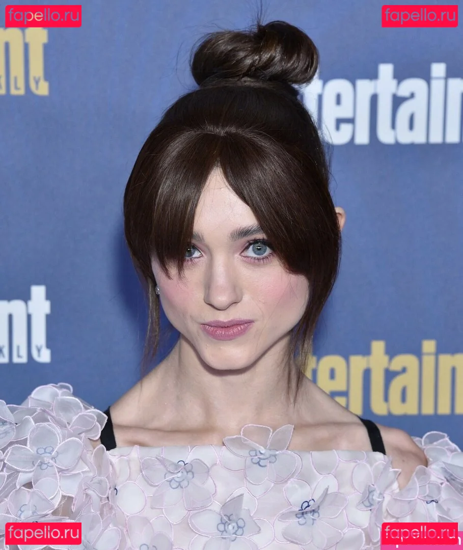 Natalia Dyer Onlyfans Photo Gallery 