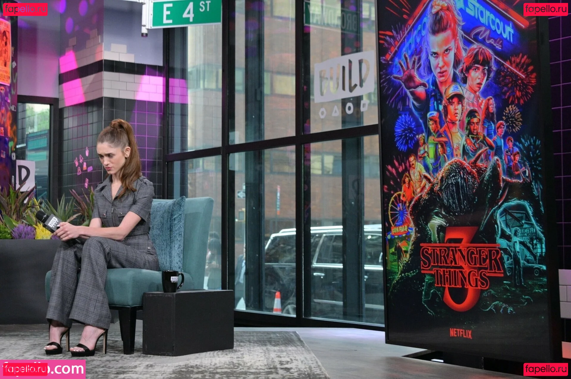 Natalia Dyer Onlyfans Photo Gallery 