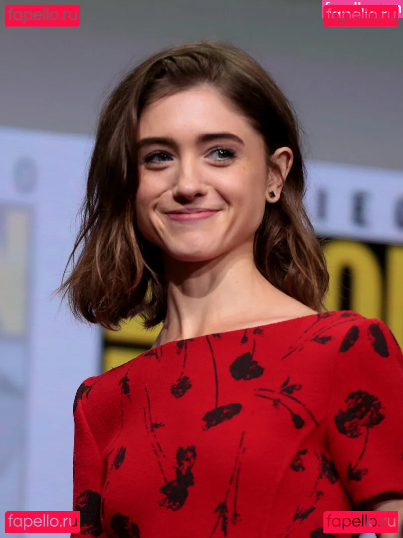 Natalia Dyer Onlyfans Photo Gallery 