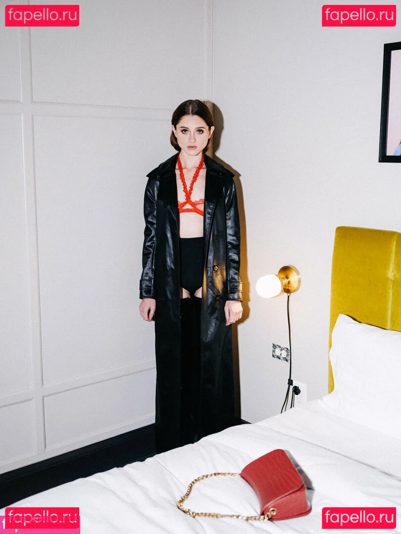 Natalia Dyer Onlyfans Photo Gallery 