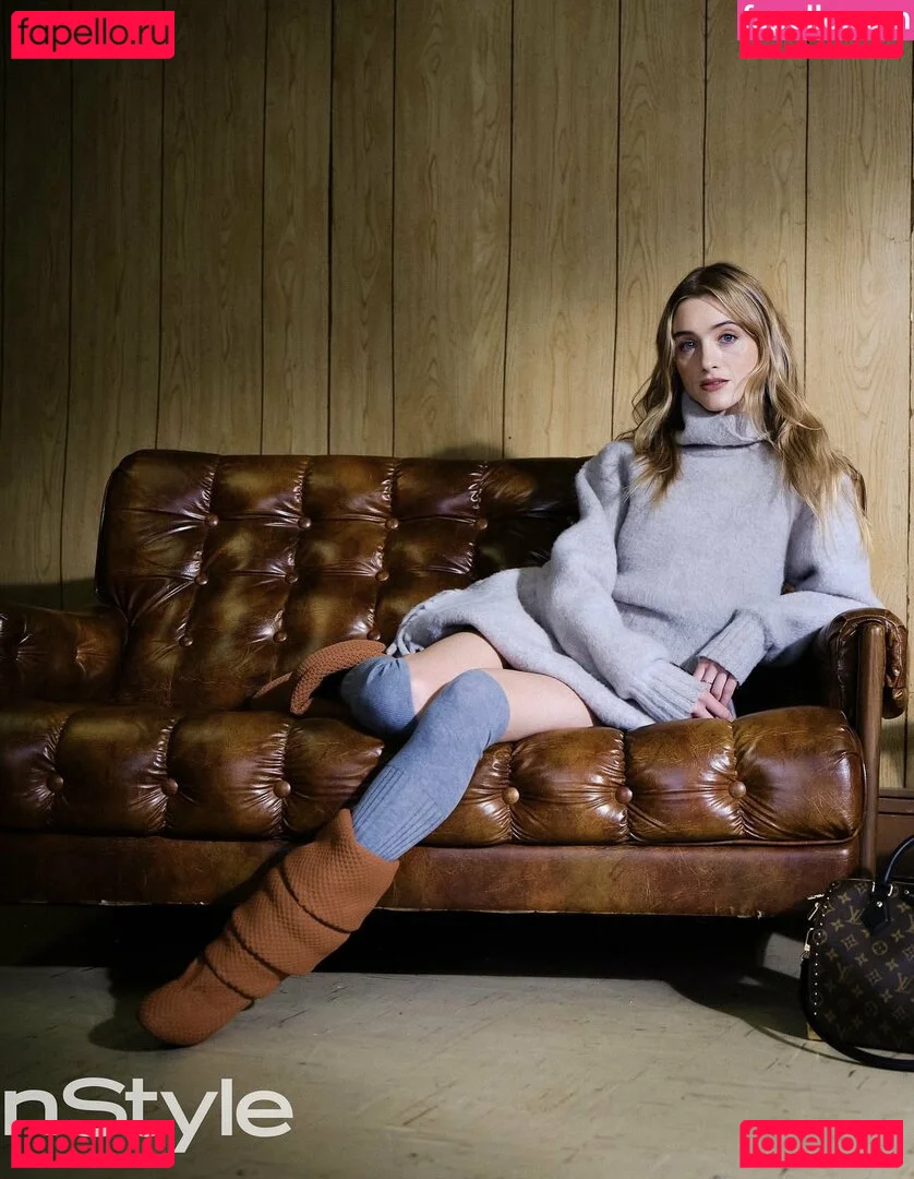 Natalia Dyer Onlyfans Photo Gallery 