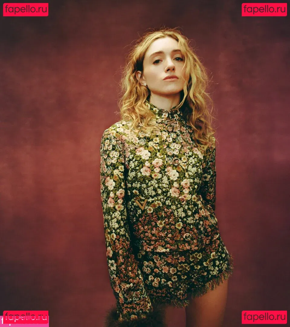 Natalia Dyer Onlyfans Photo Gallery 