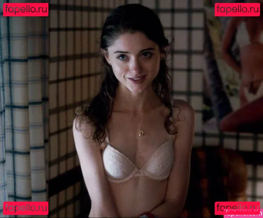 Natalia Dyer Onlyfans Photo Gallery 