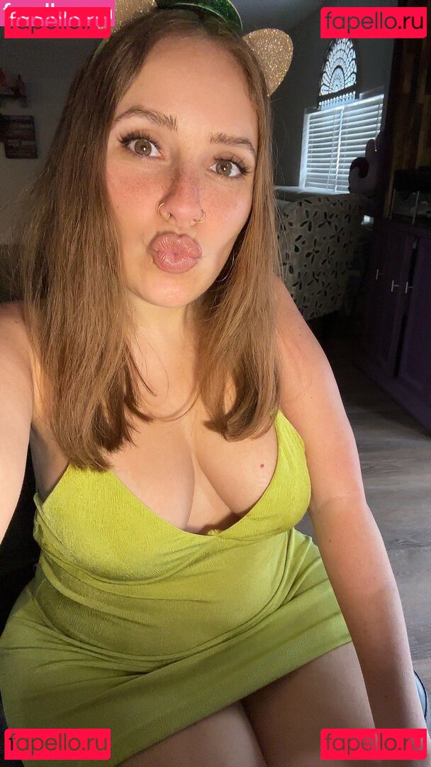 Amberaixa / Disabled Demon / titsonwheels Onlyfans Photo Gallery 