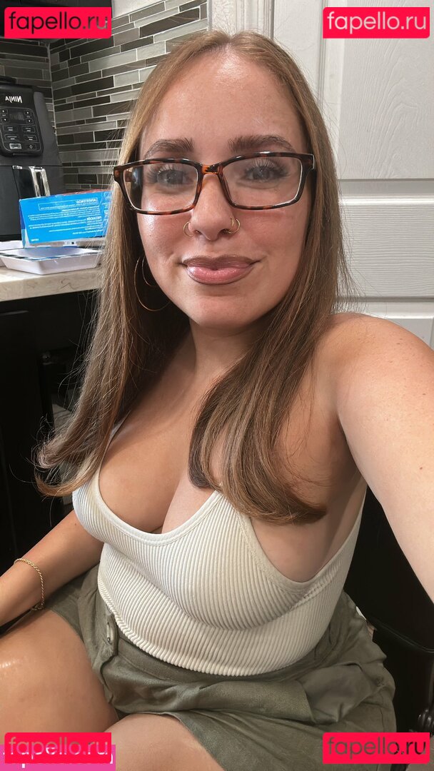 Amberaixa / Disabled Demon / titsonwheels Onlyfans Photo Gallery 