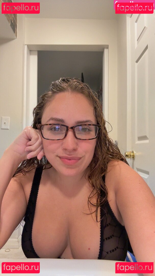 Amberaixa / Disabled Demon / titsonwheels Onlyfans Photo Gallery 