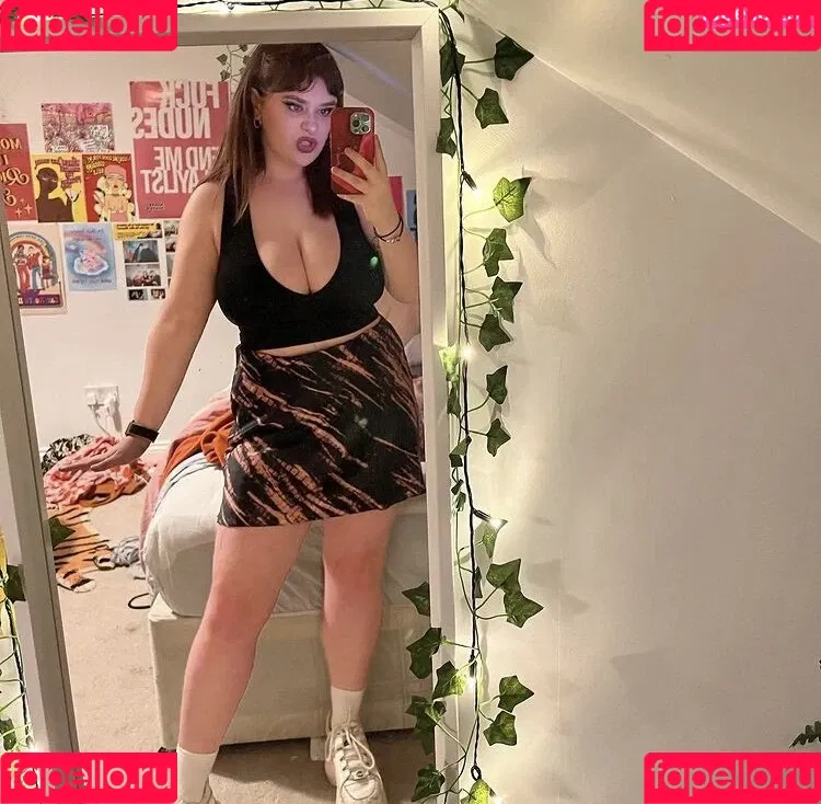 Charlotte A Onlyfans Photo Gallery 