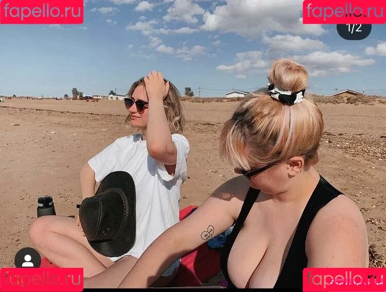 Charlotte A Onlyfans Photo Gallery 