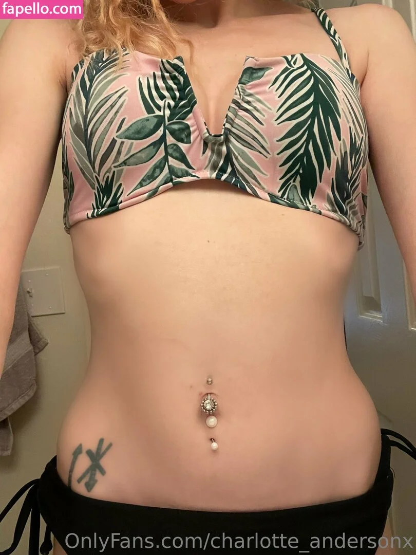 Charlotte A Onlyfans Photo Gallery 