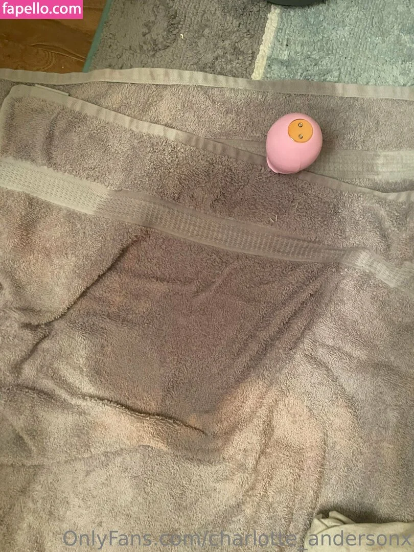 Charlotte A Onlyfans Photo Gallery 