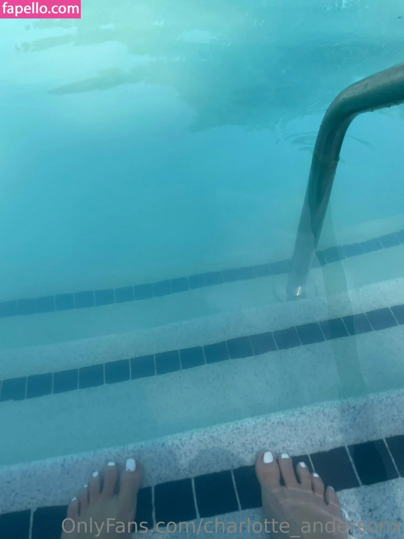 Charlotte A Onlyfans Photo Gallery 