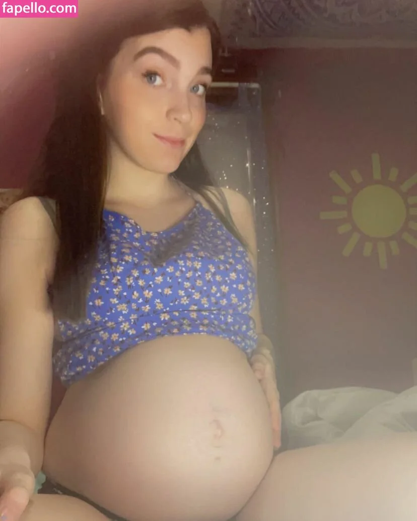 Charlotte A Onlyfans Photo Gallery 