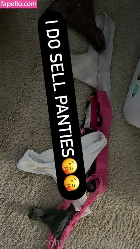 Charlotte A Onlyfans Photo Gallery 