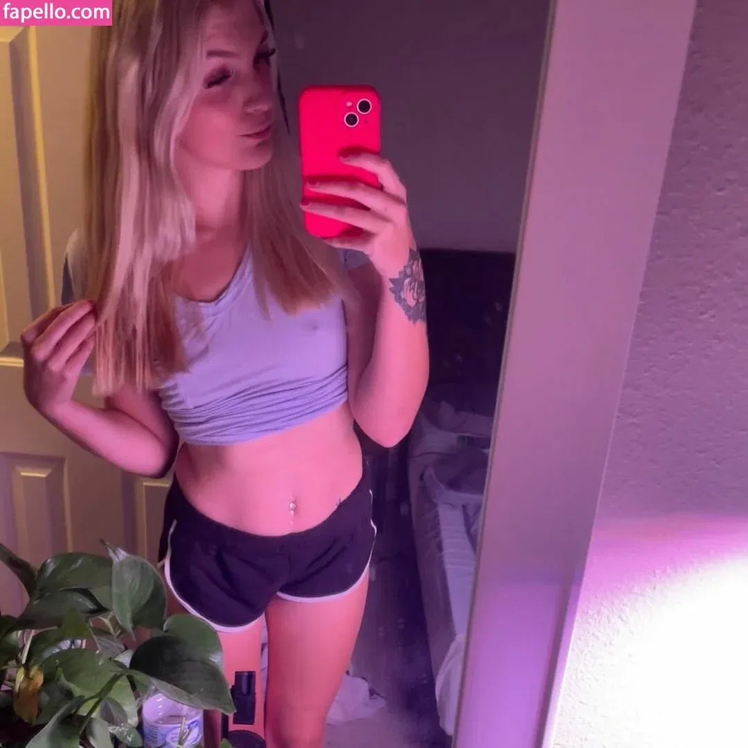 Charlotte A Onlyfans Photo Gallery 