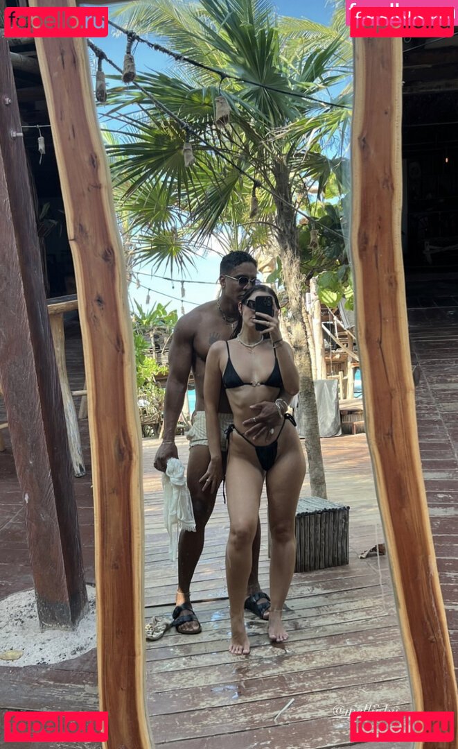 Mellii.bu / _mellibu / mellibu.vip Onlyfans Photo Gallery 