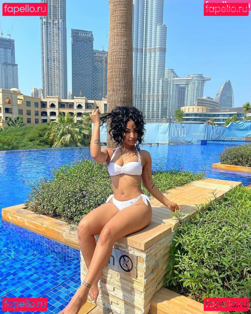 SHENYENG / Shenseea Onlyfans Photo Gallery 
