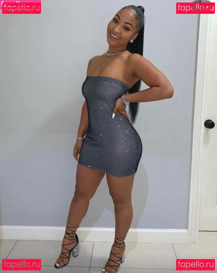 SHENYENG / Shenseea Onlyfans Photo Gallery 