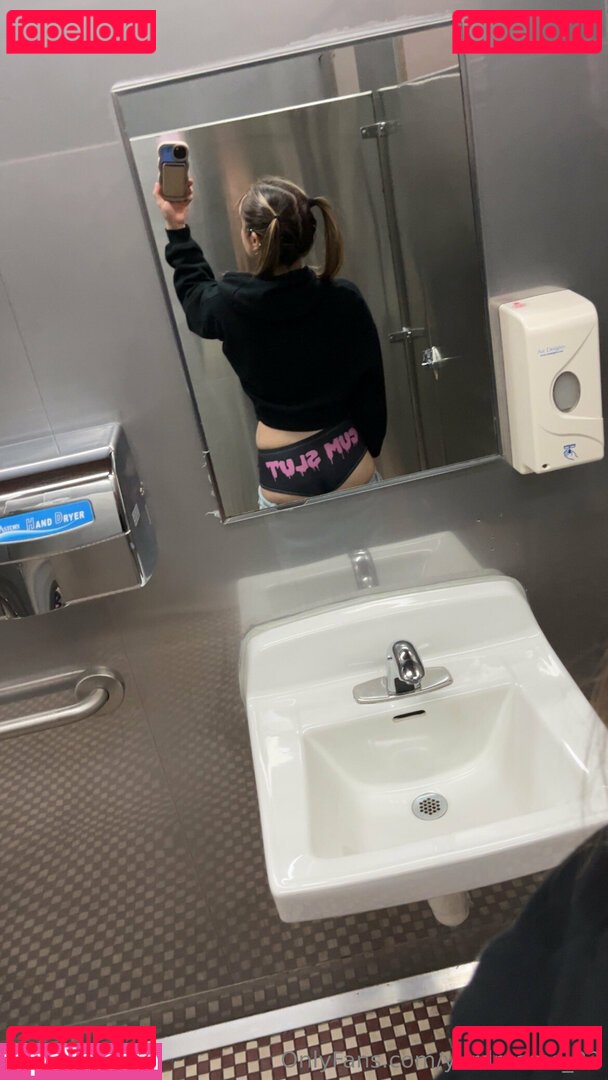 yurdreams_22 Nude Onlyfans Photo 23