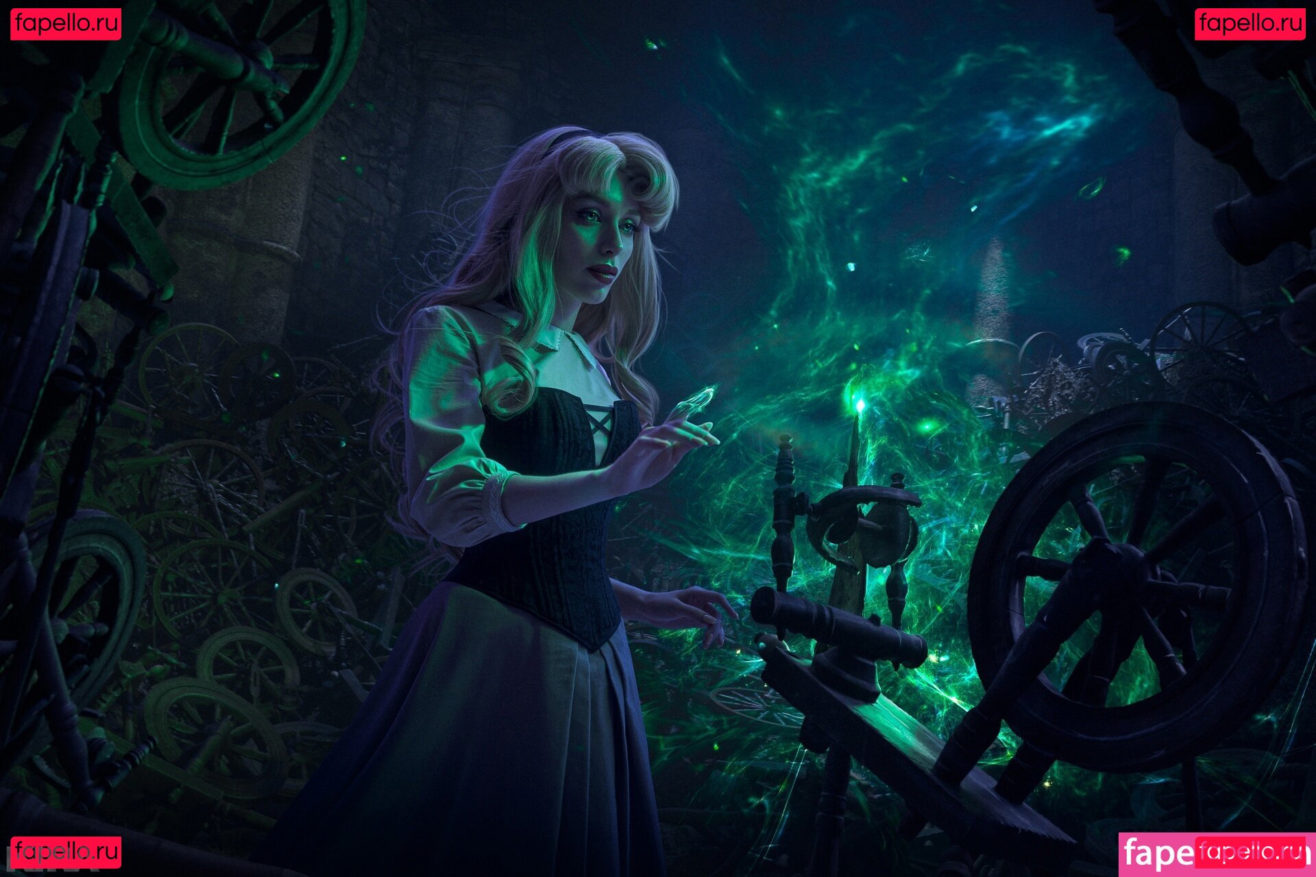 Daria Rooz / dabrowskadaria / dariarooz Onlyfans Photo Gallery 