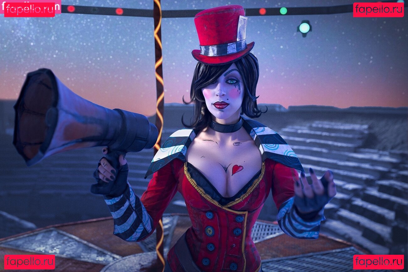 Daria Rooz / dabrowskadaria / dariarooz Onlyfans Photo Gallery 