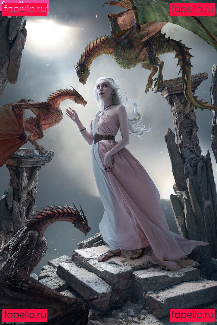 Daria Rooz / dabrowskadaria / dariarooz Onlyfans Photo Gallery 