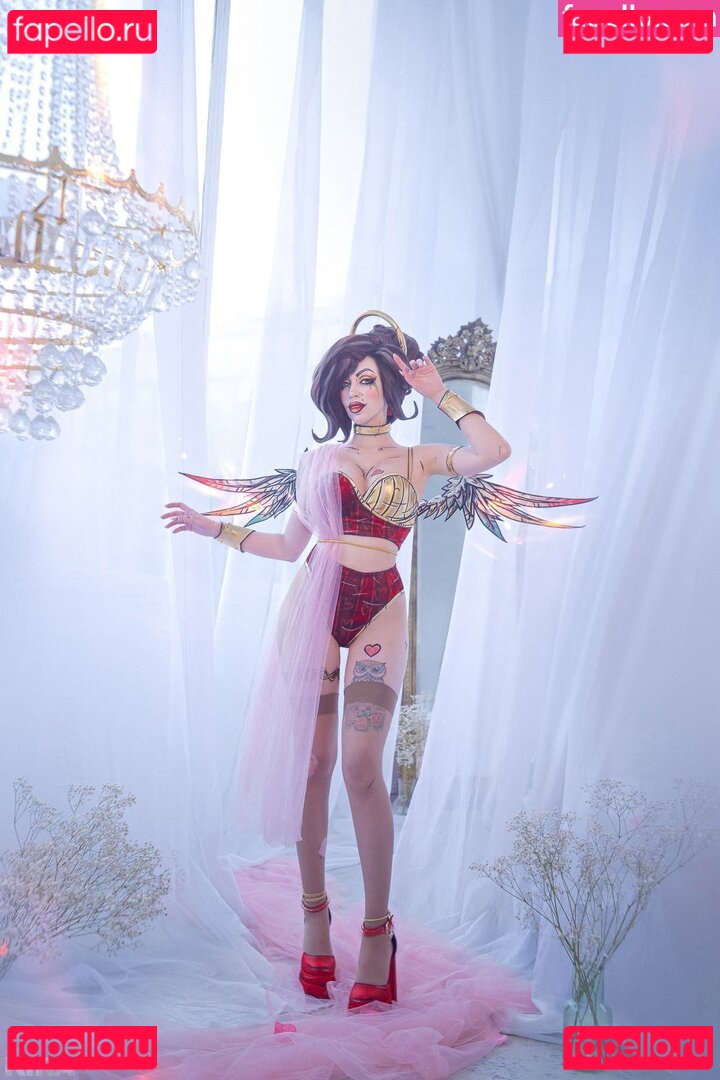 Daria Rooz / dabrowskadaria / dariarooz Onlyfans Photo Gallery 