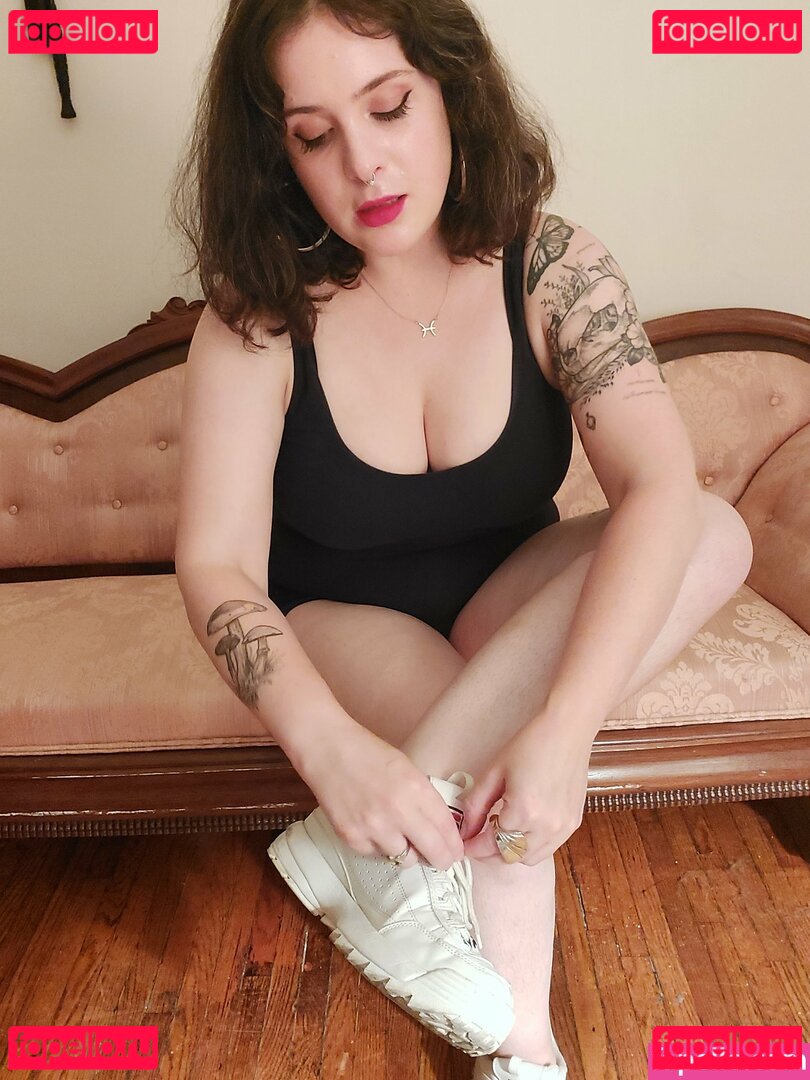 Aurora Haze / MissAuroraHaze / alphagoddessaurora / gamingth0tty Onlyfans Photo Gallery 