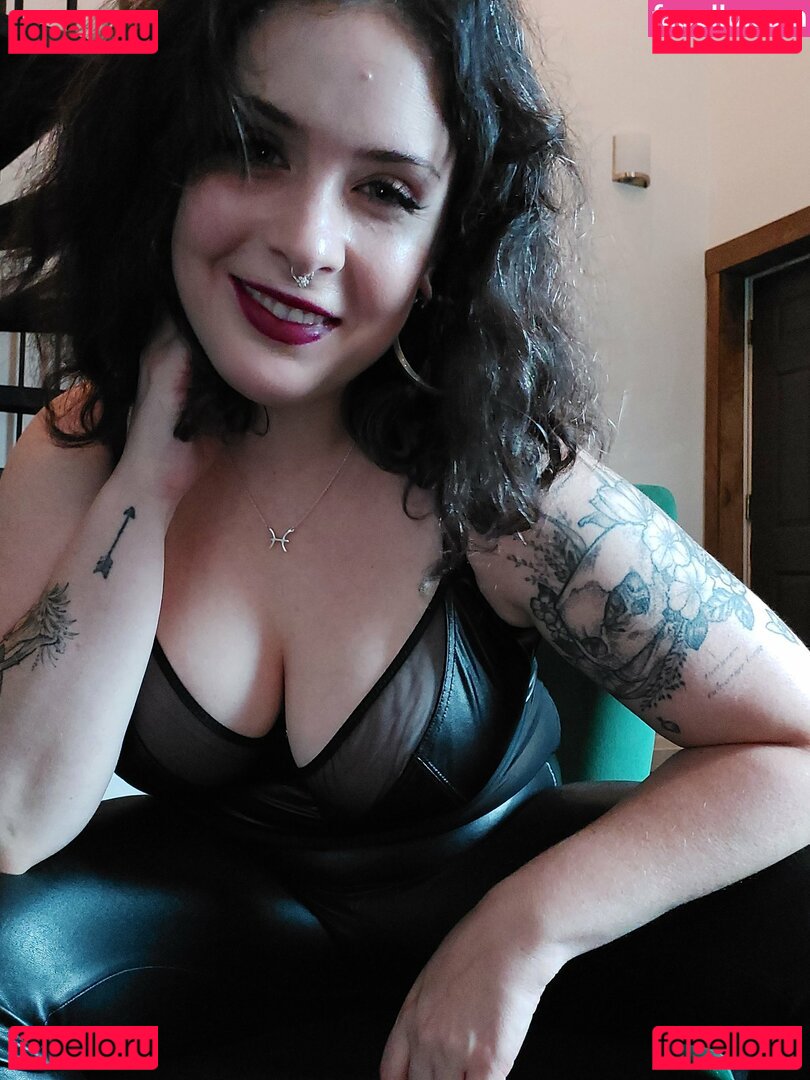 Aurora Haze / MissAuroraHaze / alphagoddessaurora / gamingth0tty Onlyfans Photo Gallery 