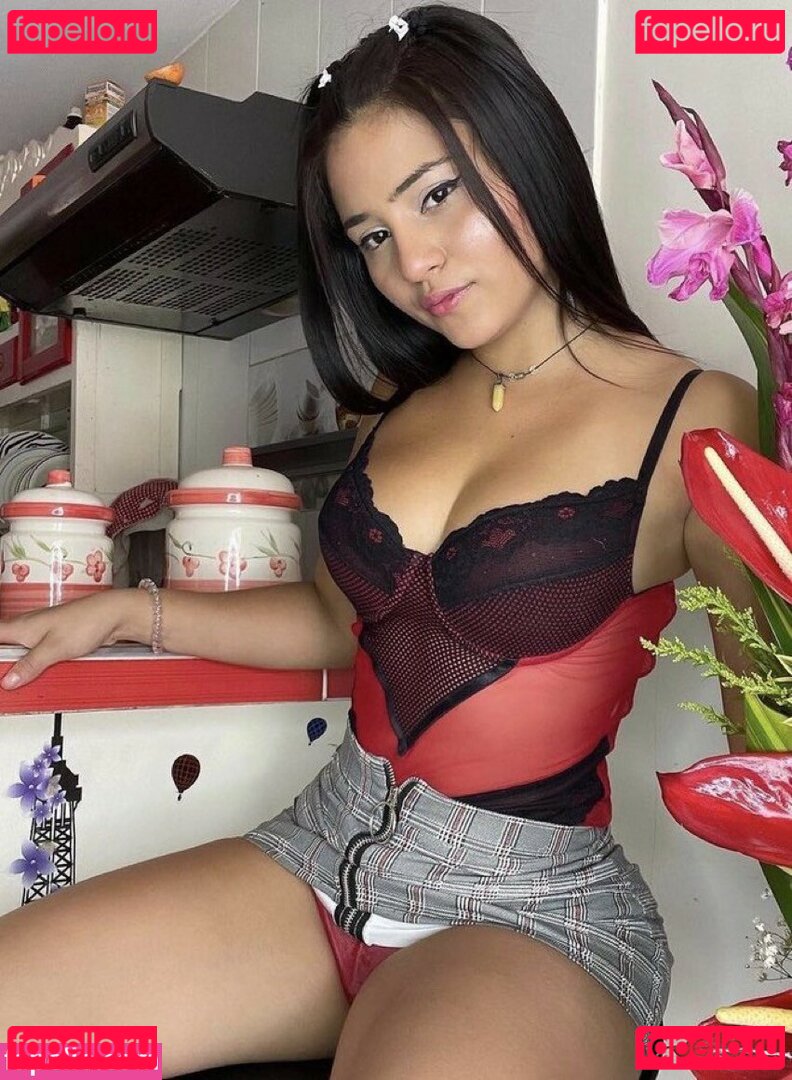 Carol Ross / carol__ross / rossvipxx Onlyfans Photo Gallery 