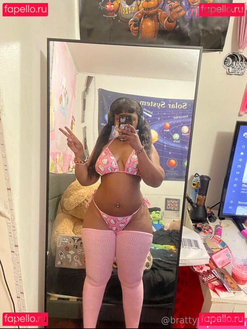 brattyslvttt Onlyfans Photo Gallery 