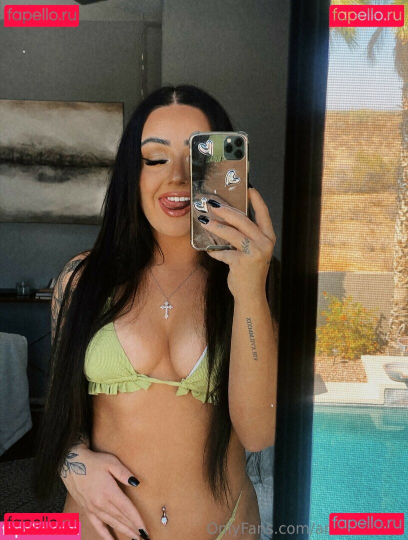 Anasmith24 / annysmith Onlyfans Photo Gallery 