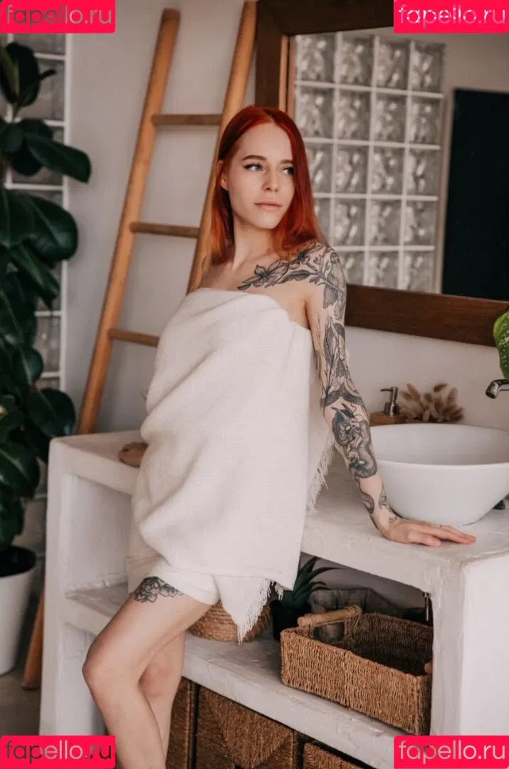 Denly Onlyfans Photo Gallery 